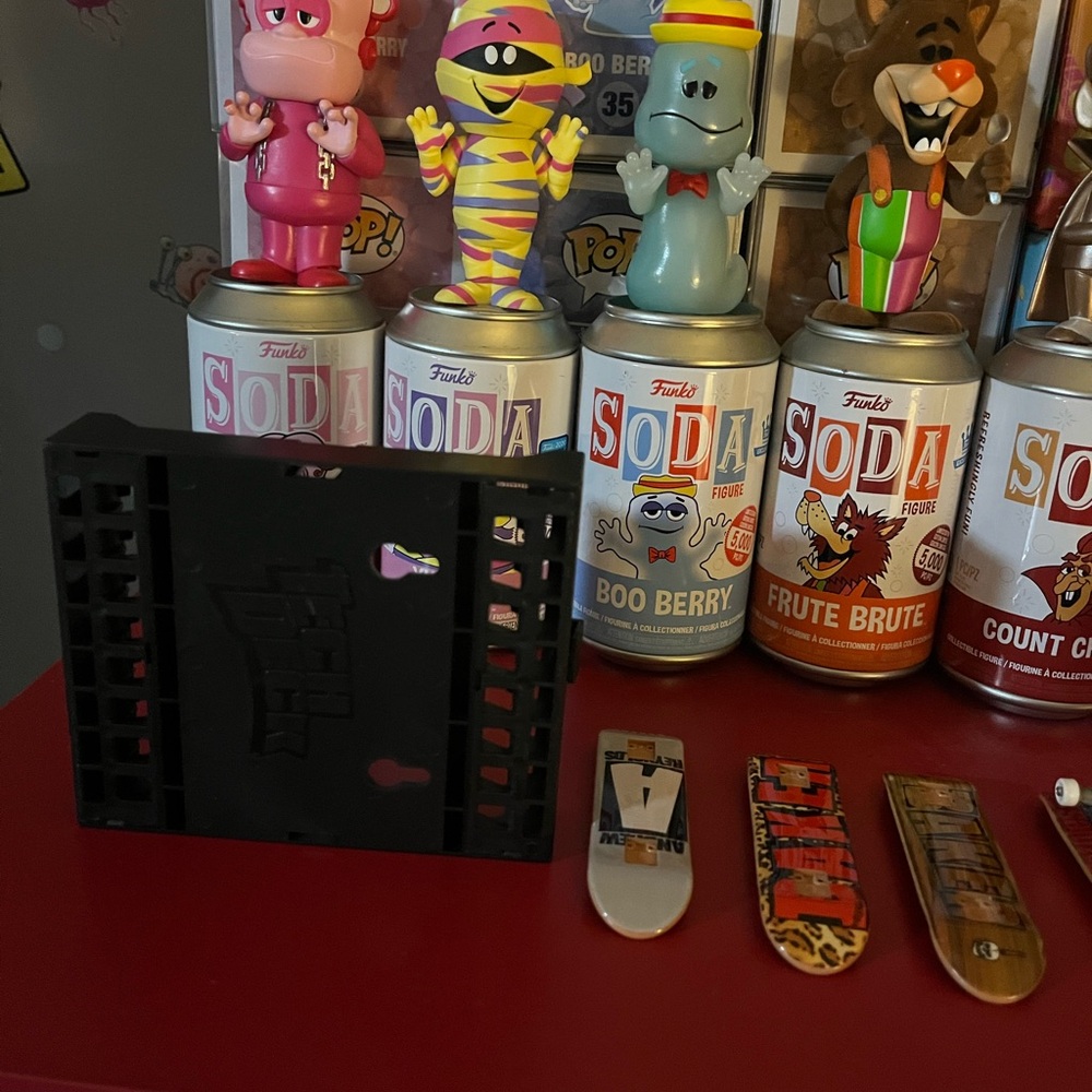 Tech Deck Lot of figures and skateboards